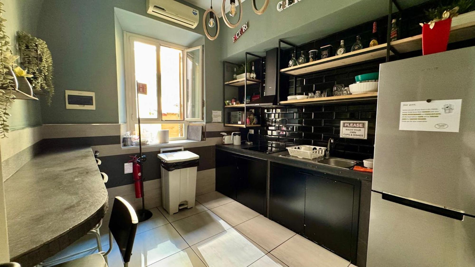 Star City Guest House, Rome